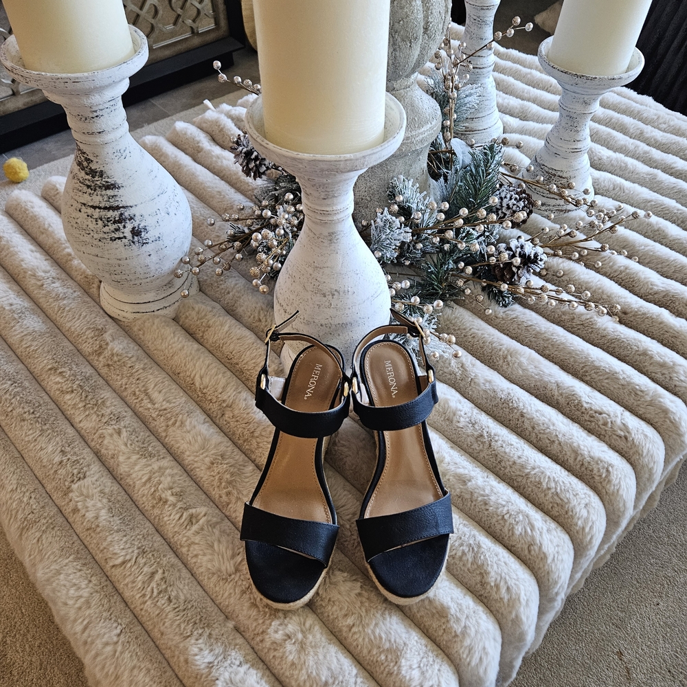 Michael Kors Black Leather Sandals